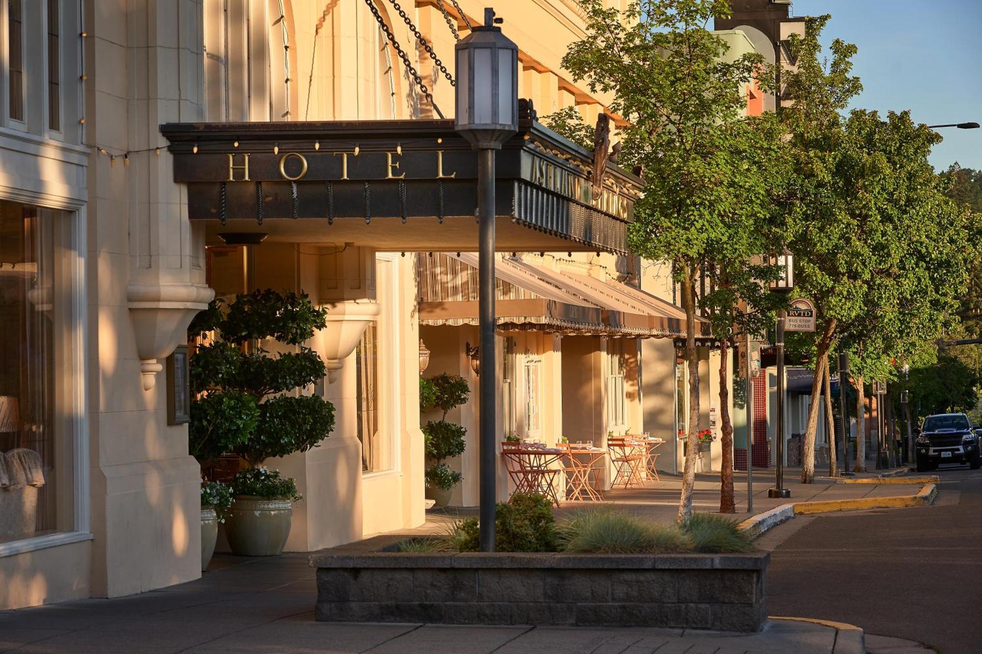 Ashland Springs Hotel Exterior foto